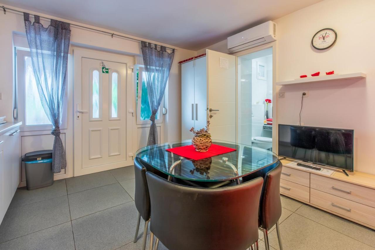 Apartments With A Parking Space Crikvenica - 5478 Extérieur photo